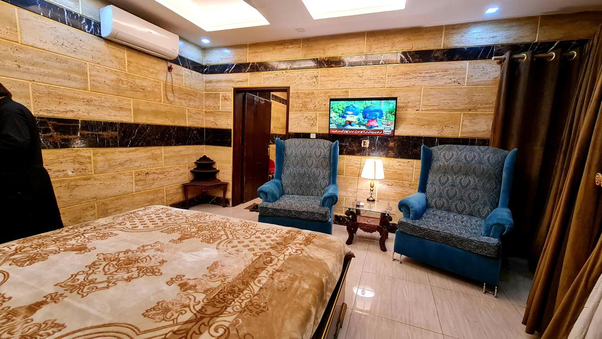 Smart Apartments & Hotel Λαχόρη Εξωτερικό φωτογραφία